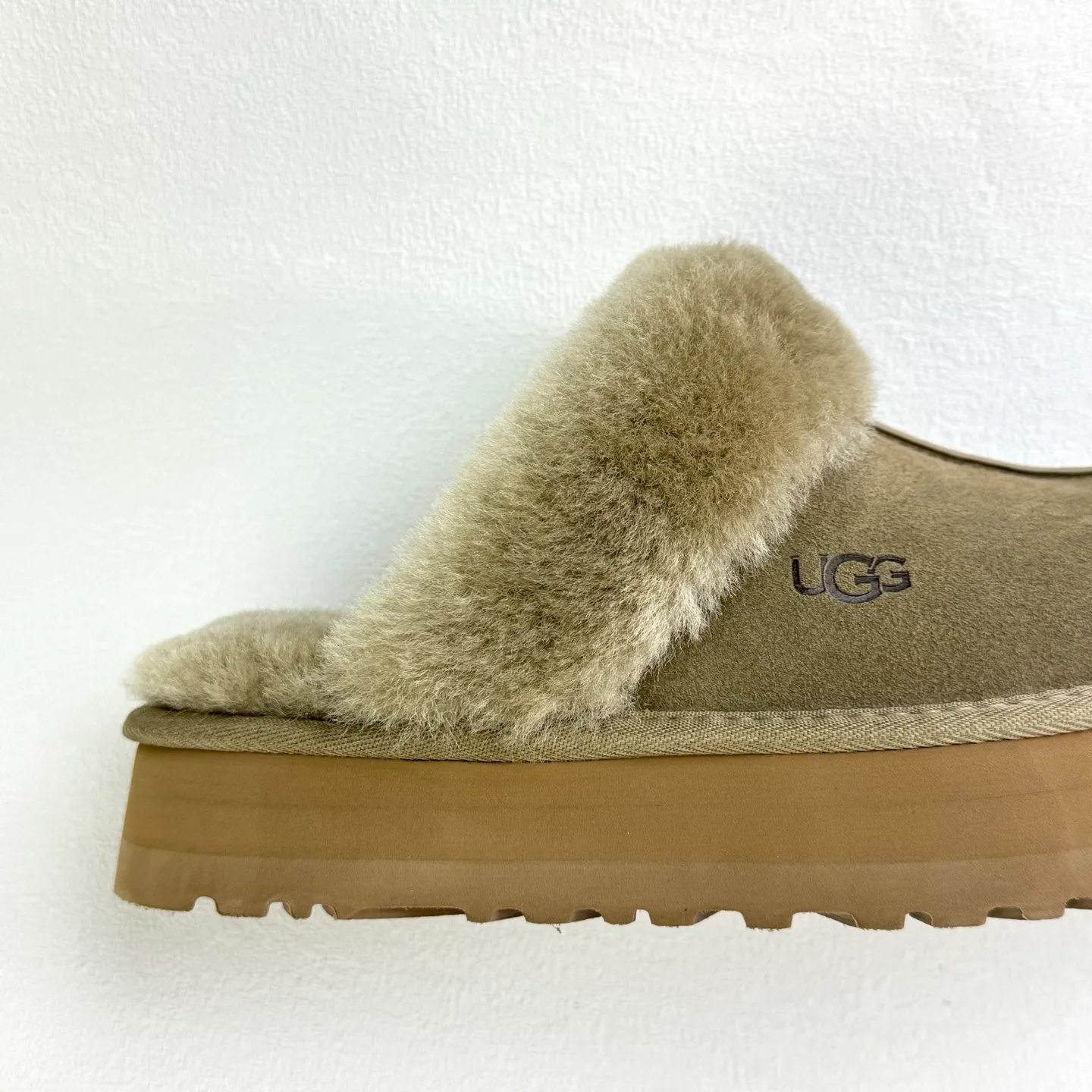 Self-pickup 💰400 2550 Thick-soled wool slippers (star slippers plus version) Comfortable toe-toe style, can be worn at home, wool slippers can be worn outside, cow split upper, Longfeng moccasin wool lining, original three-layer combination outsole, light and comfortable on the foot, only the top version, oil edge craftsmanship is exquisite! Color: maroon gray sand antelope brown black code number: 35-41